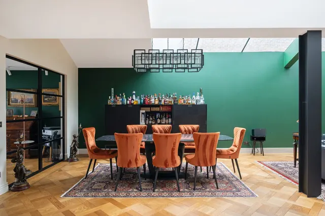Photo 3 — Hillside Close, London, NW8 0EF