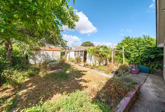 Photo 2 — Milford Avenue, Gloucestershire, Wick, BS30 5PP