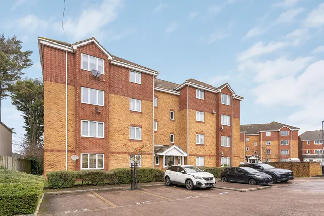 Franklin Way, Croydon, CR0, photo 1