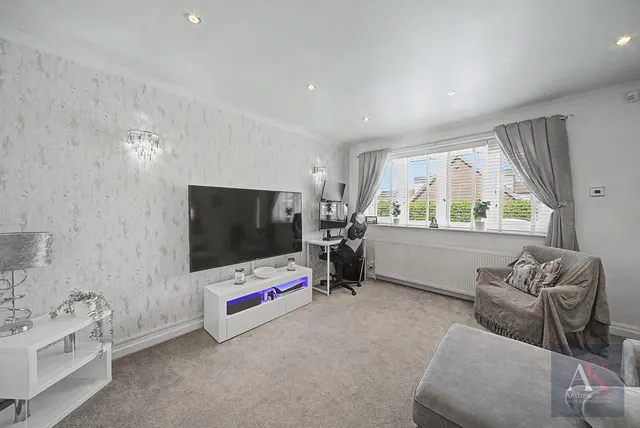 Photo 2 — Fairfax Drive, Littleborough OL15 8RA