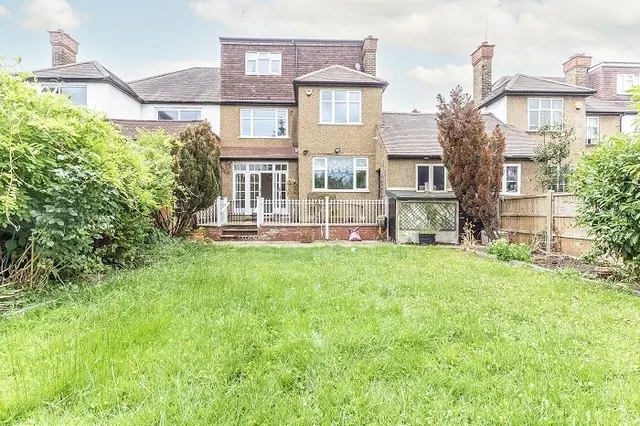 Anson Road, London, NW2, photo 1
