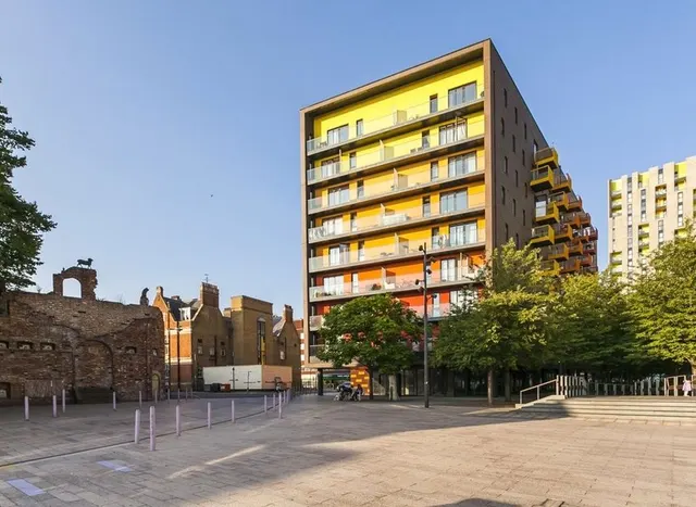 Arboretum Place, Barking, IG11, photo 1