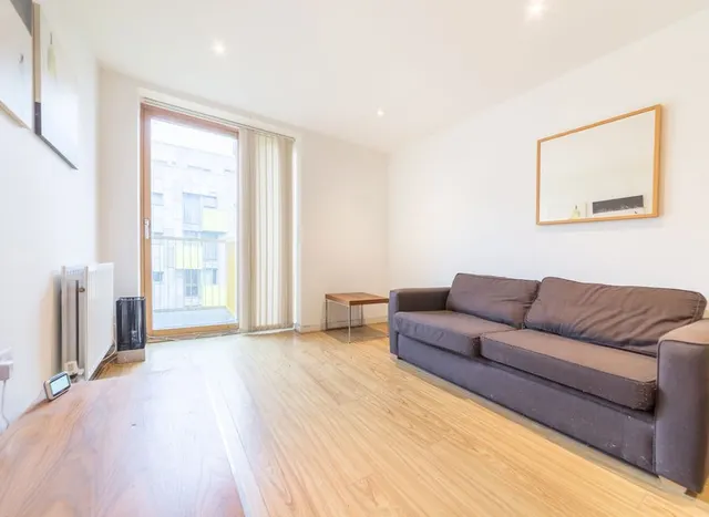 Arboretum Place, Barking, IG11, photo 2
