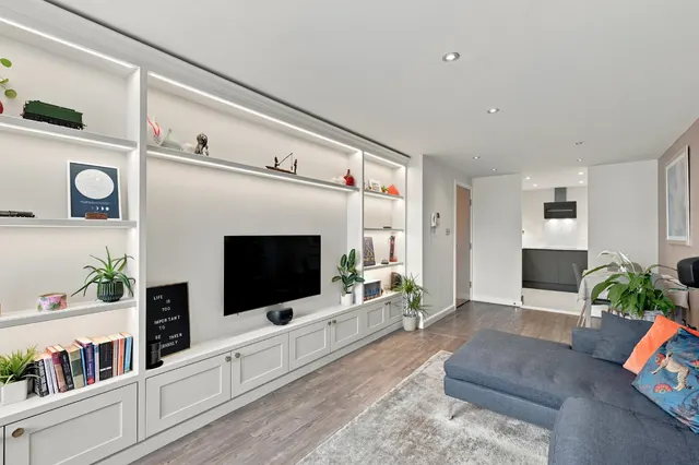 Leeman Road, York, YO26, photo 3