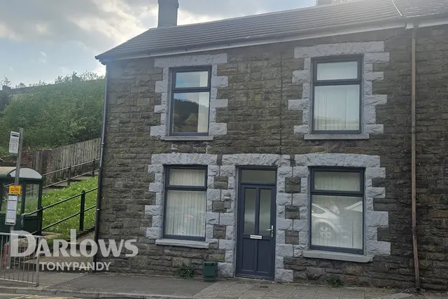 East Road, Tylorstown, CF43, photo 1