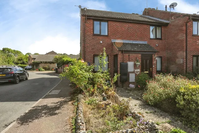 Darcy Close, Bury St. Edmunds, Suffolk, IP32, photo 1