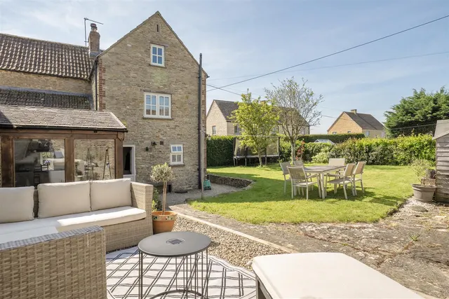 Grove lane, Kington St. Michael, SN14, photo 3