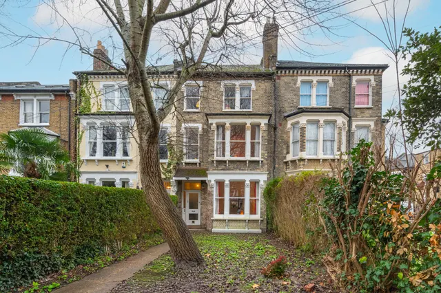Ground Floor, 3 Helix Gardens, London, photo 1