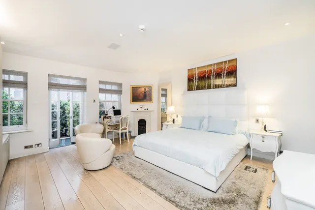 Balfour Mews, Mayfair, W1K, photo 2