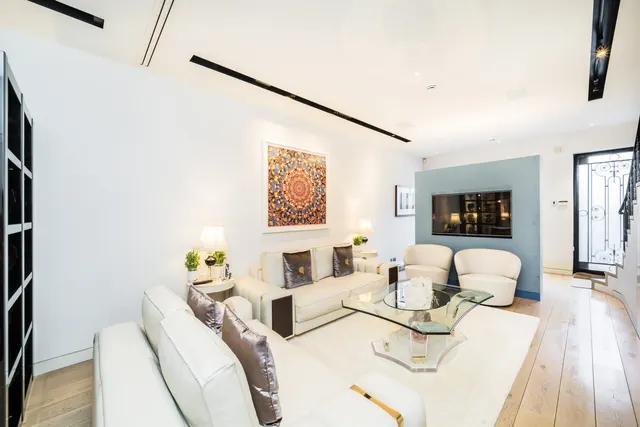Balfour Mews, Mayfair, W1K, photo 3