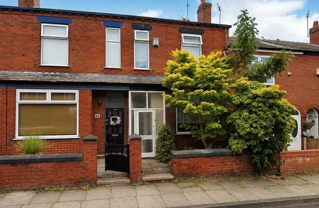 Cemetery Road South, Swinton, Manchester, Greater Manchester, M27, photo 1