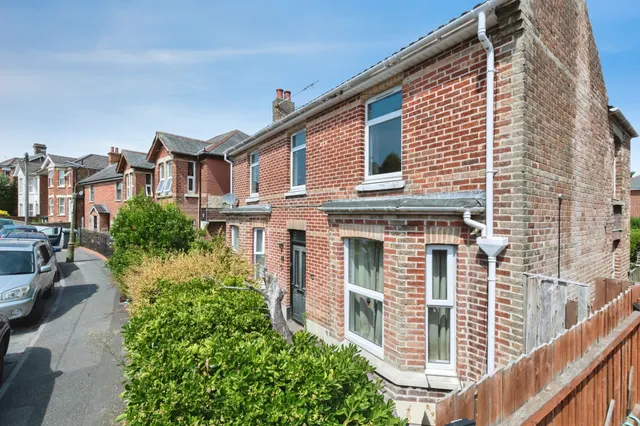 Kemp Road, Bournemouth, photo 1