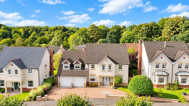 Royal Gardens, Bothwell, G71, photo 1