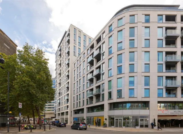 Beadon Road, Hammersmith, W6, photo 1
