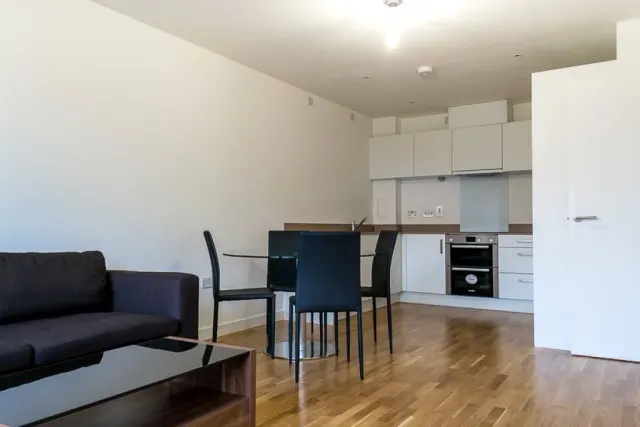Killick Way, Whitechapel, E1, photo 2