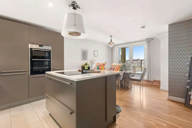 Photo 2 — Oyster Wharf, 18 Lombard Road, London, SW11 3RT