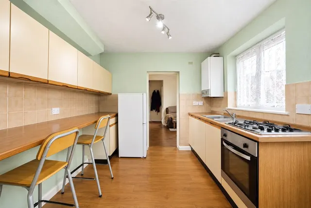 Stamford Road, East Ham, E6, photo 2
