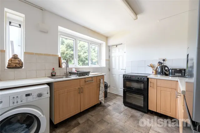 Photo 3 — Holdgate Road, Selly Oak, Birmingham, B29 4PR