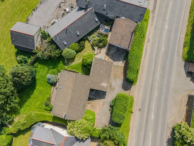 Cowbridge Road, Cardiff, CF5, photo 2