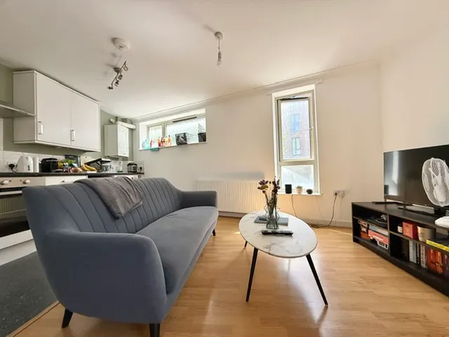 Westmoreland Road, London SE17 2BT, photo 1