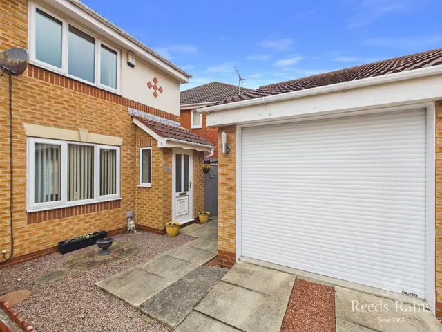 Aysgarth Rise, Bridlington, East Yorkshire, YO16, photo 1