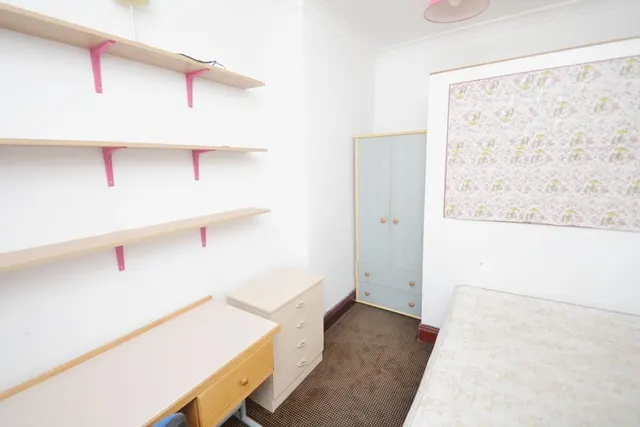 Standish Road, Fallowfield, M14, photo 3