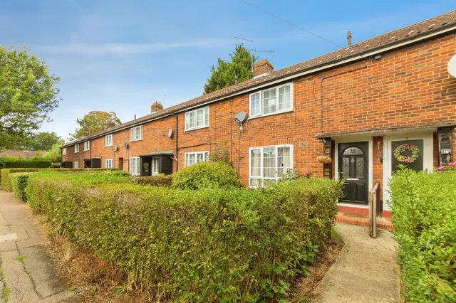 3 bedroom house — St Audrey Green, Welwyn Garden City
