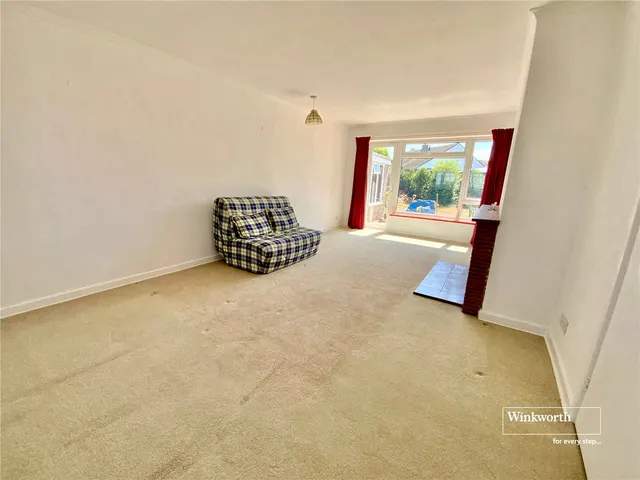 Ricardo Crescent, Christchurch, Dorset, BH23, photo 1
