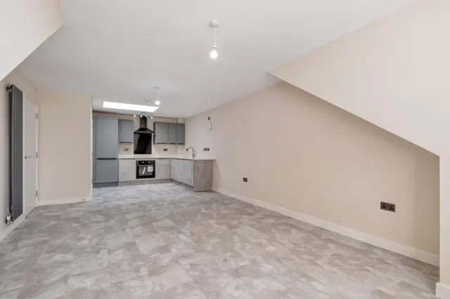 High Street, Kings Heath, B14, photo 2