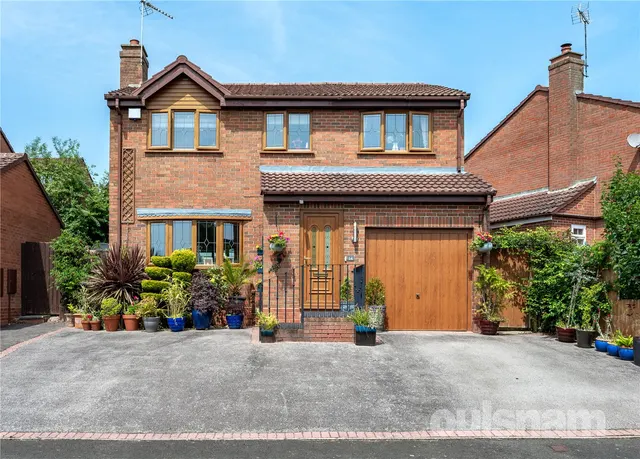 Cornwell Close, Wirehill, Redditch, Worcestershire, B98 7TG, photo 1
