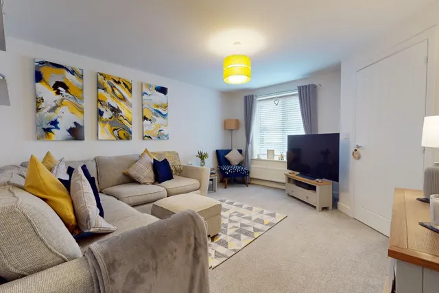 Photo 3 — Florence Close, Wellington, Telford TF1 2FN