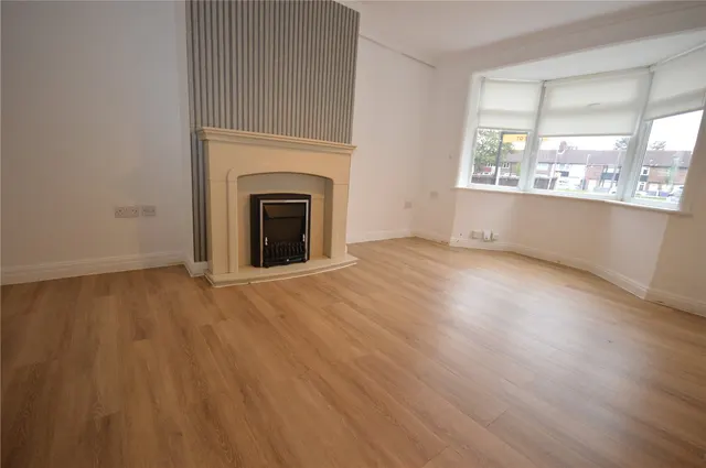 Woodford Road, Liverpool, L14, photo 3