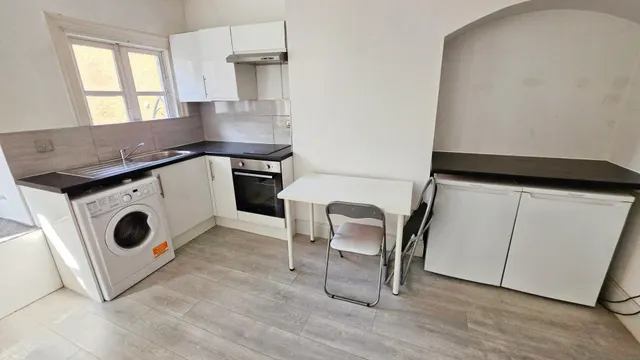 Duke Street, Chelmsford, CM1, photo 3