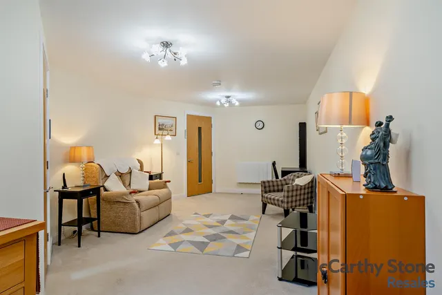 Preston Road, Clayton-Le-Woods, PR6, photo 1
