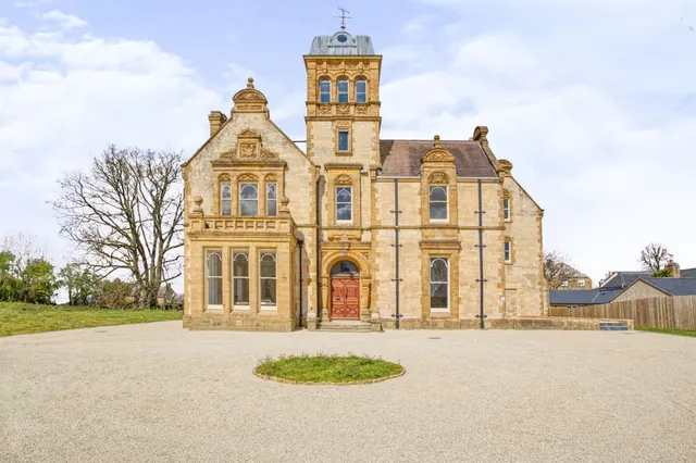 Priorygate Court, Castle Cary, BA7, photo 3