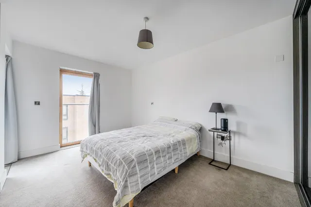 Photo 3 — Vinery Way, Hammersmith, London, W6