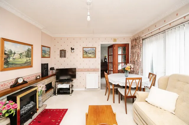 Ravenhurst Drive, Birmingham, B43, photo 3