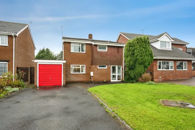 Ravenhurst Drive, Birmingham, B43, photo 1