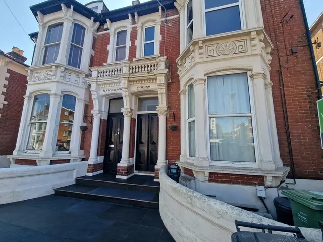 Livingstone Road, Southsea, PO5, photo 1
