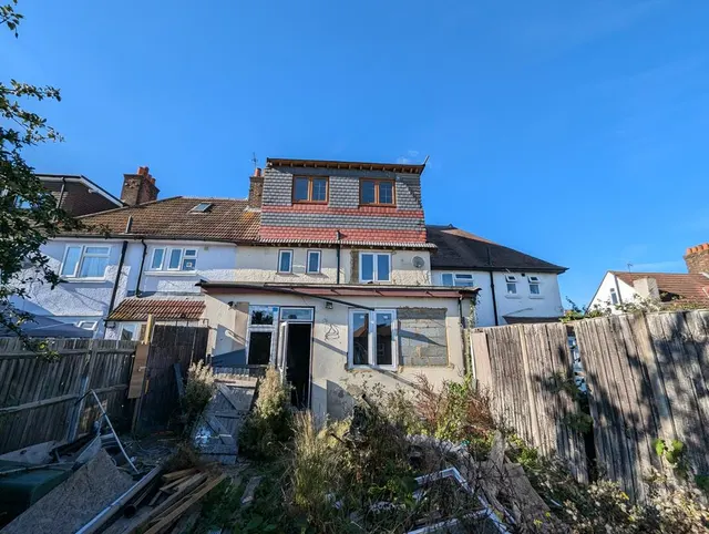 8 ROOM HMO DEVELOPER LEASE OPPORTUNITY, photo 1