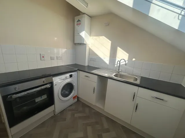 Blackpool Street, Burton-on-Trent, DE14, photo 2