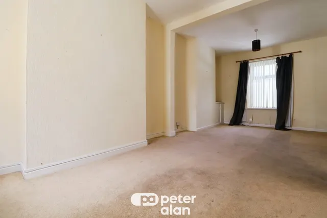 Bedford Street, Cardiff, CF24, photo 2