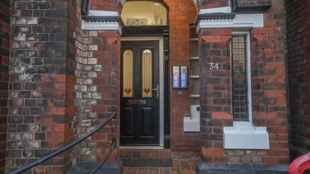 Sandy Lane, Stockport, SK6, photo 2