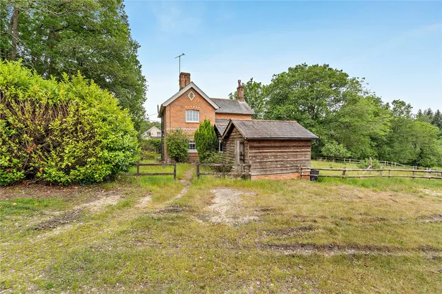 Soke Road, Silchester, RG7, photo 2