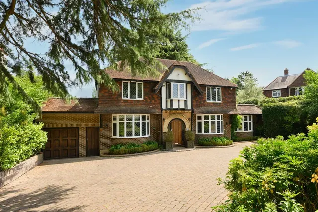 The Green, Epsom, Surrey, KT17 3JN, photo 1
