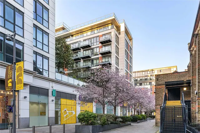 Photo 3 — Longfield Avenue, London, W5 2BE