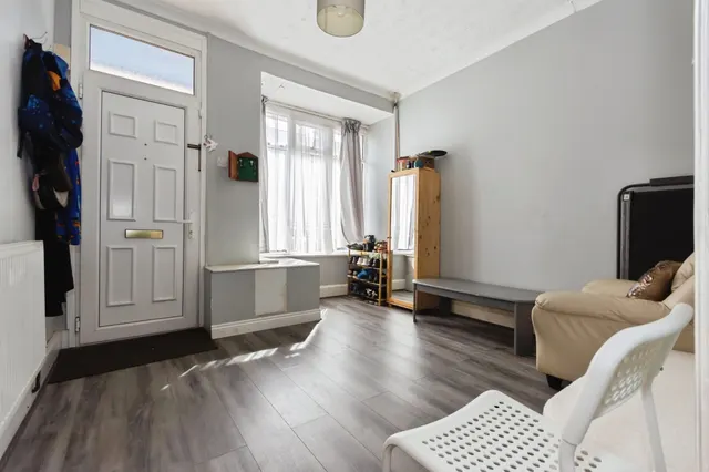 Manor Farm Road, Birmingham, B11, photo 2