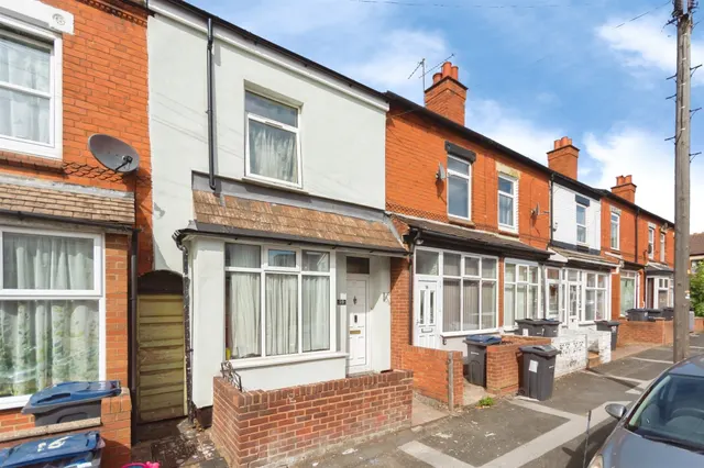 Manor Farm Road, Birmingham, B11, photo 1