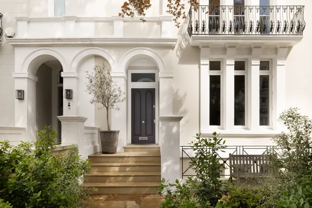 Photo 2 — Kensington Park Road, Notting Hill, London