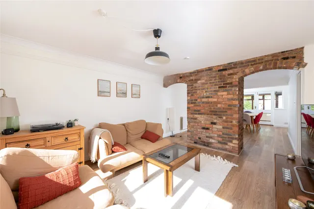 Church Lane, Lacey Green, HP27, photo 2